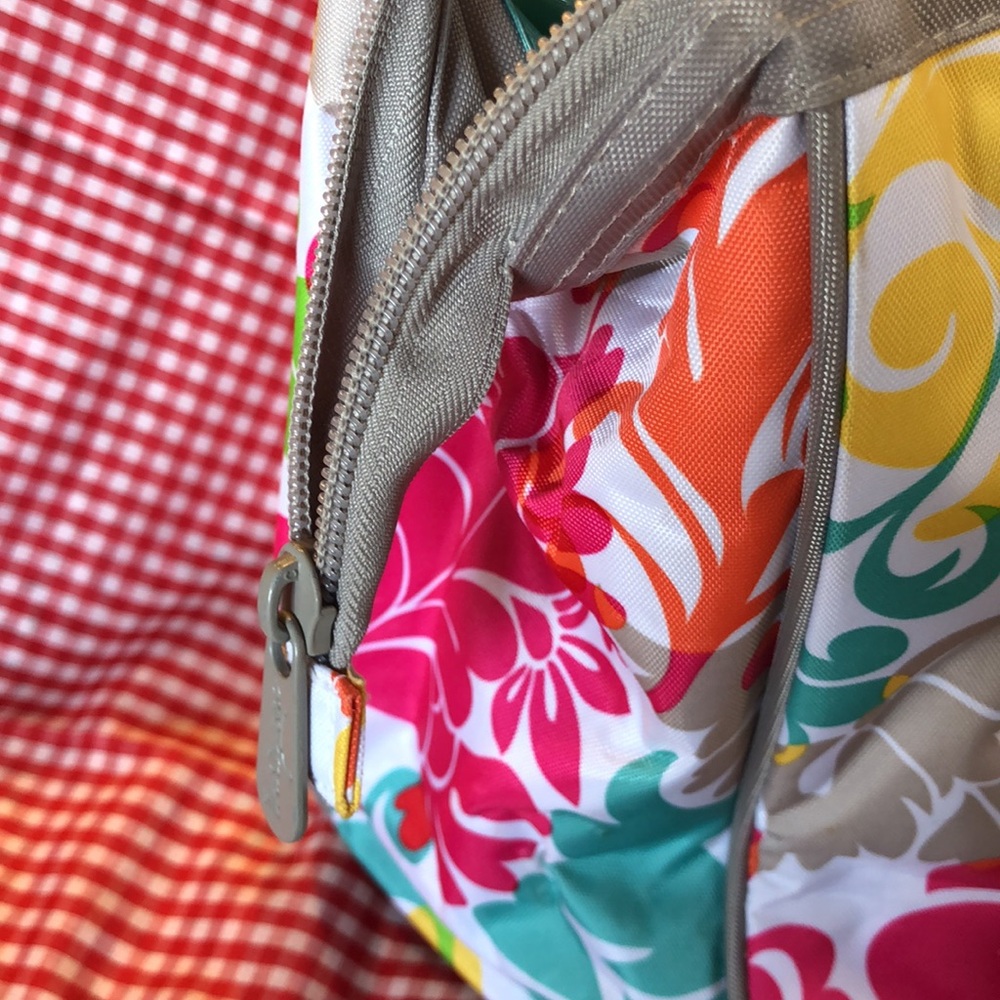 Thirty One Makeup bag - Picture 4 of 6